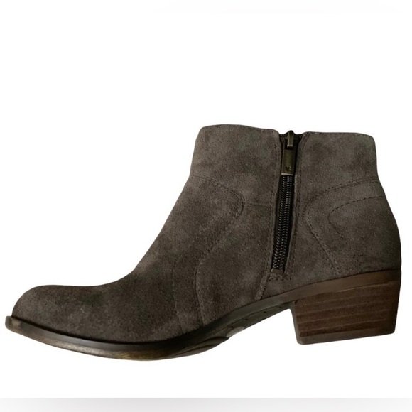 Lucky Brand Brolley Dark Brown Suede Leather Ankle Boots Booties - Size 6 - Picture 4 of 5